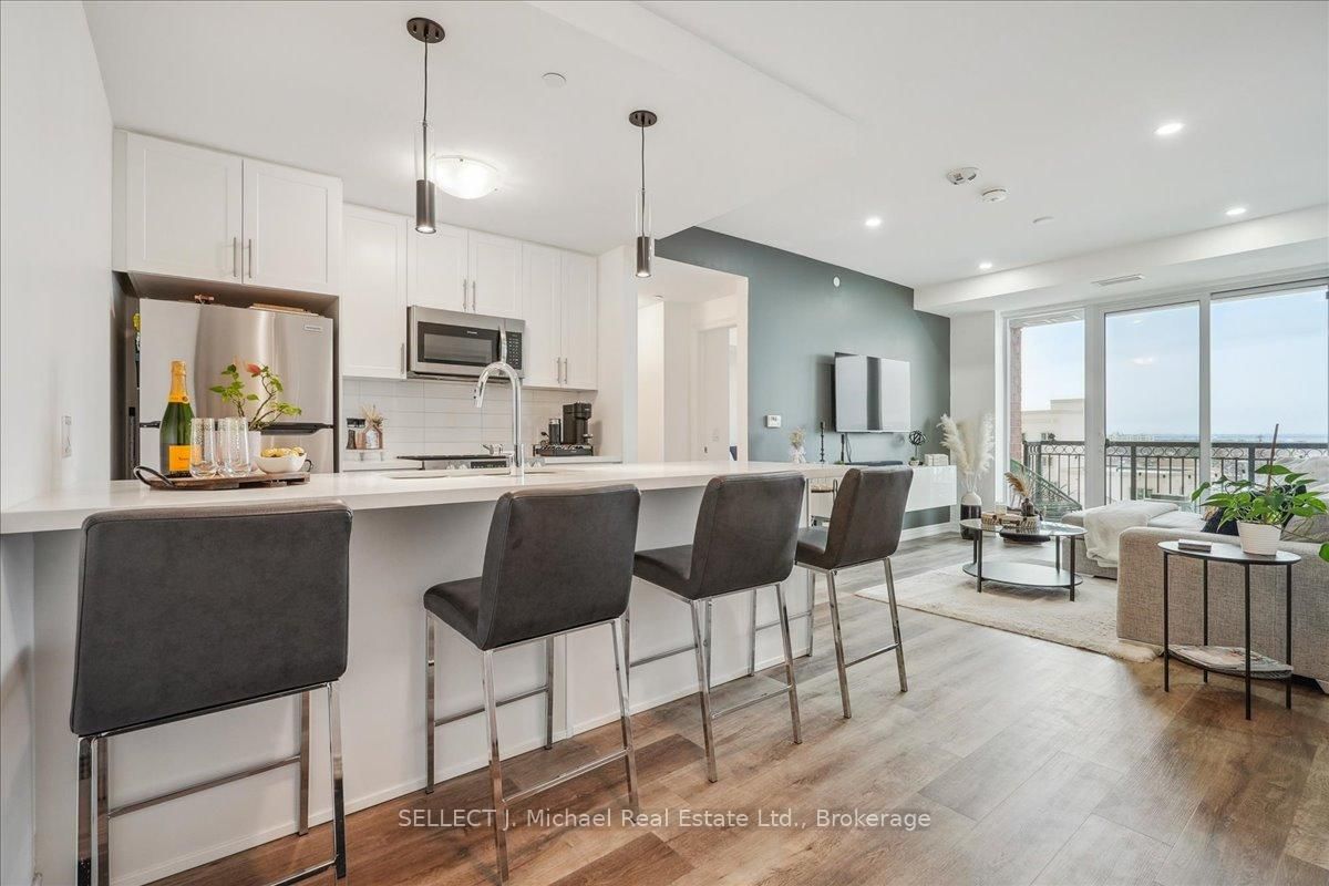 2750 King Street E, Unit 404 - Photo 16