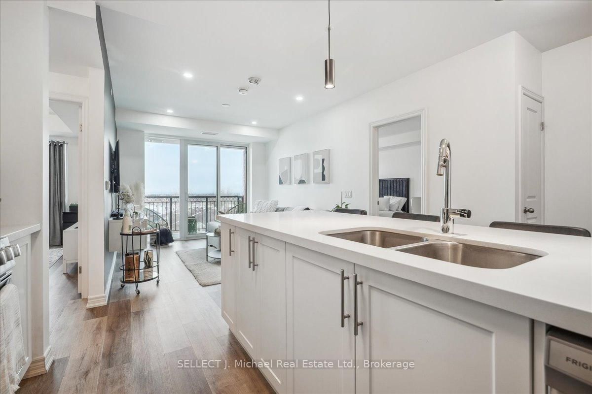 2750 King Street E, Unit 404 - Photo 29