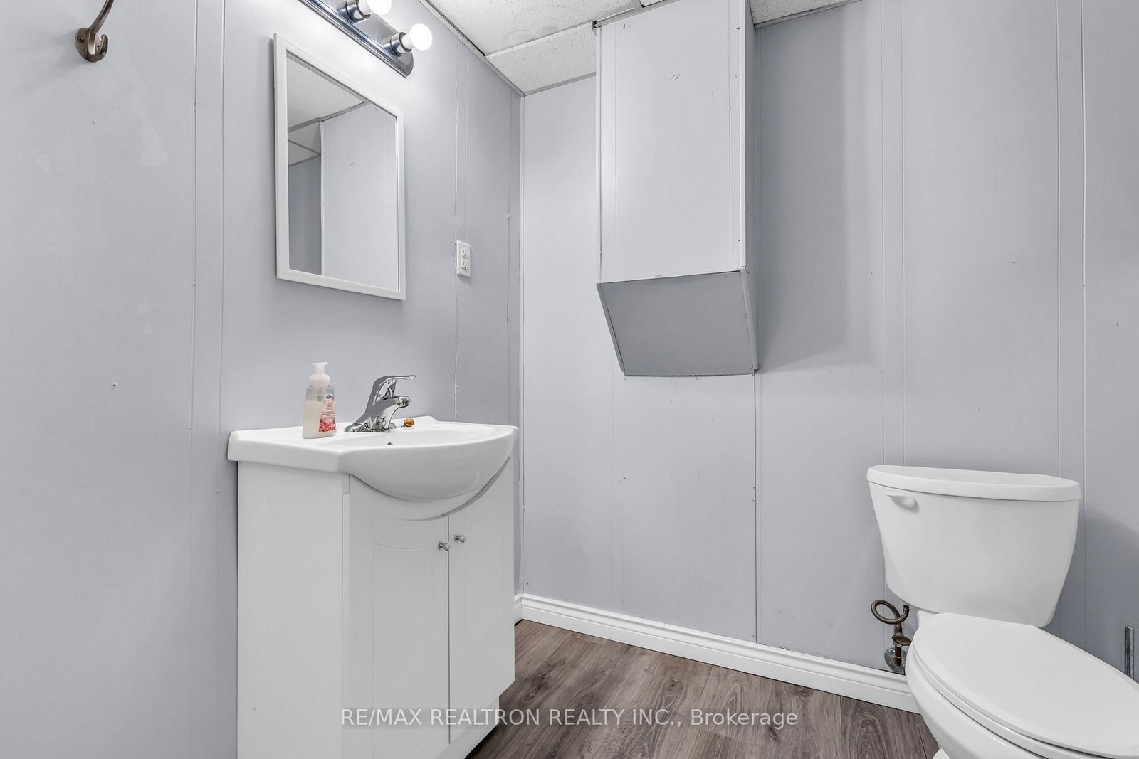 143 Muriel Crescent - Photo 47