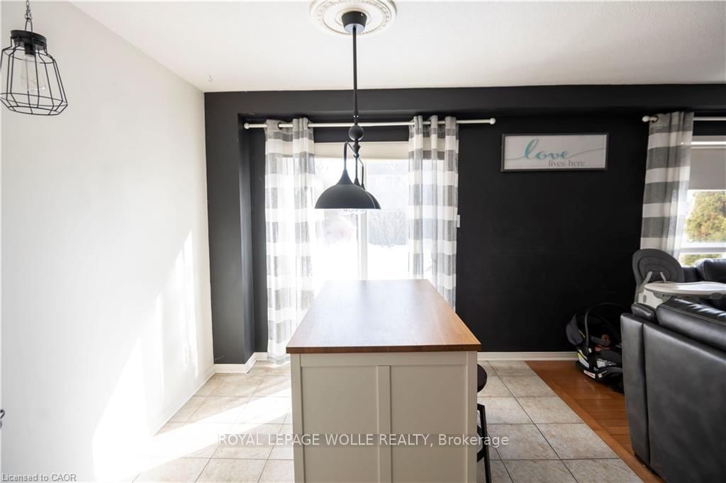 147 DUBRICK Crescent - Photo 11