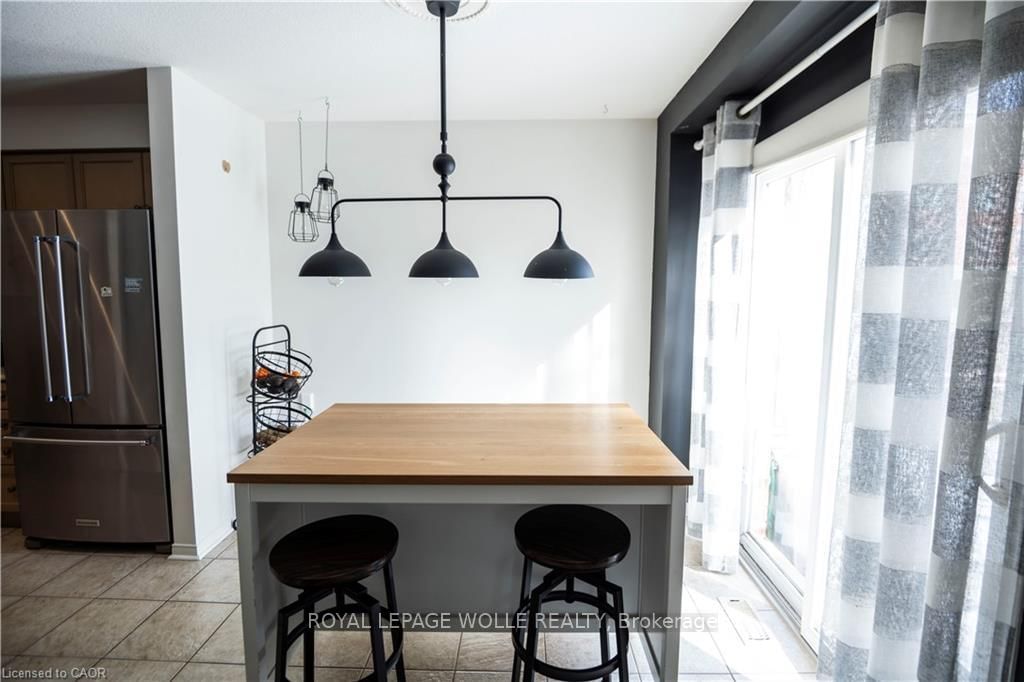 147 DUBRICK Crescent - Photo 12