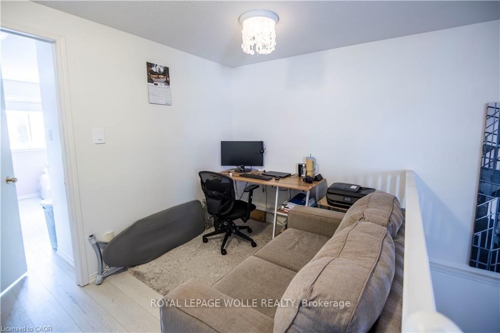 147 DUBRICK Crescent - Photo 21