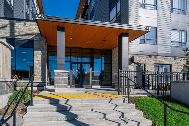 610 - 255 Northfield Dr, Waterloo, N2K 0G5 | Image 2