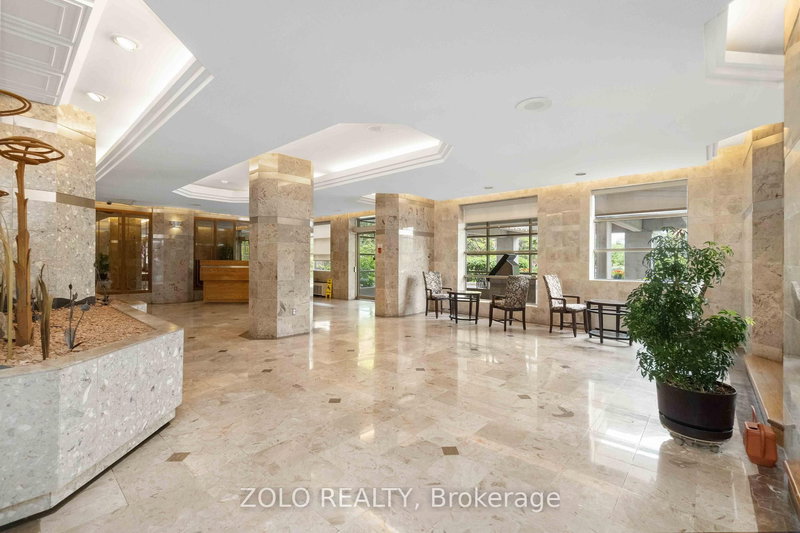 501 - 2759 Carousel Cres, Ottawa, K1T 2N5 | Image 2