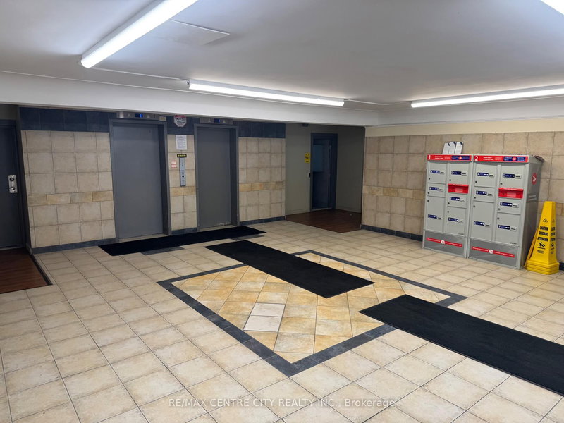 805 - 573 Mornington Ave, London East, N5Y 4T9 | Image 3