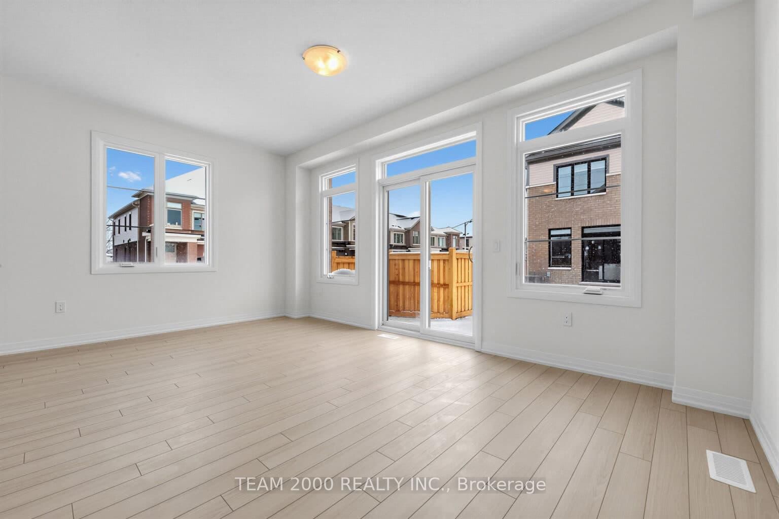 474 Provident Way, Unit 33 - Photo 8