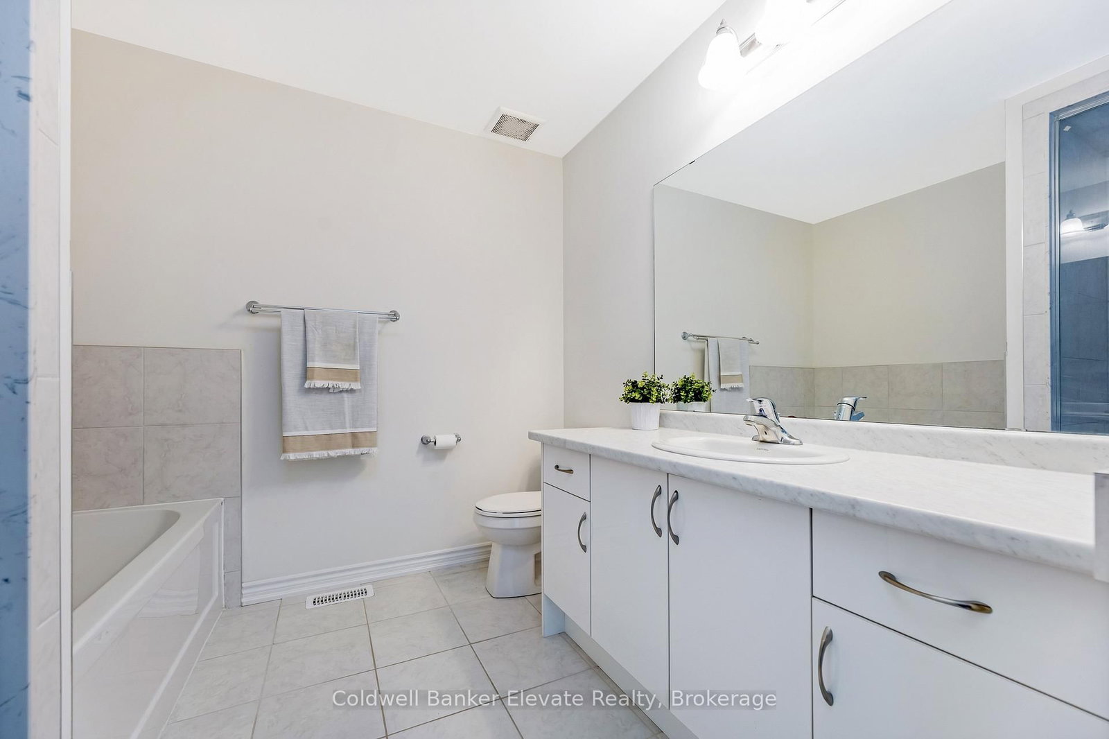 108 Flagg Avenue - Photo 37