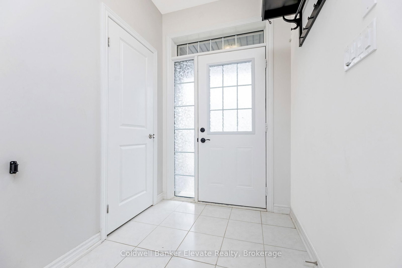 108 Flagg Avenue - Photo 6