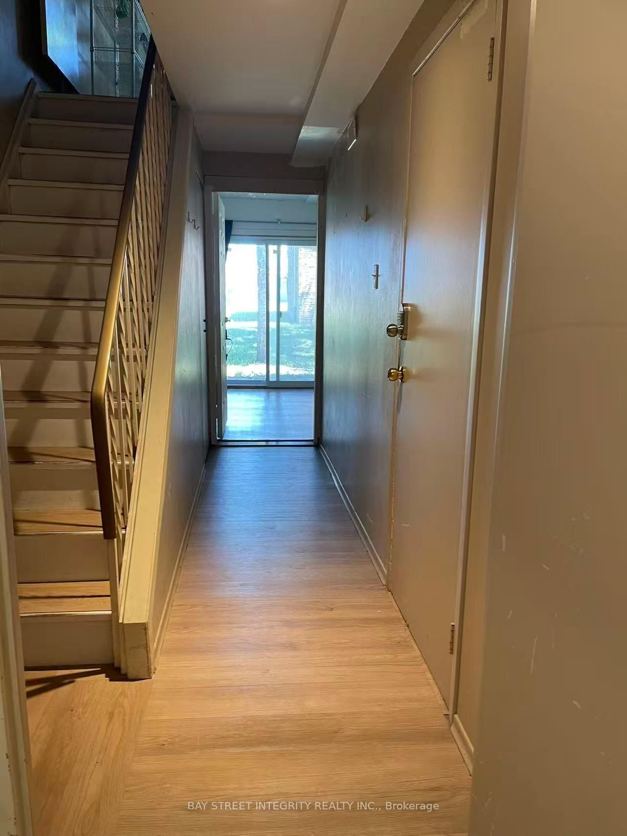 228 Westcourt Place - Photo 11