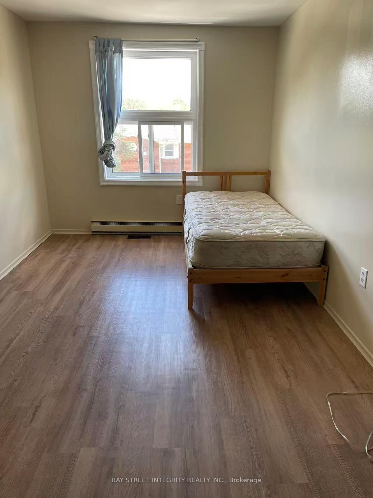 228 Westcourt Place - Photo 18