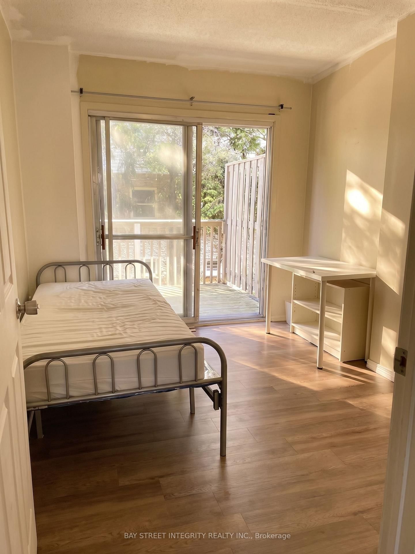 228 Westcourt Place - Photo 9