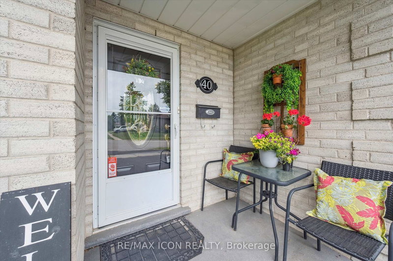 40 Abeles Ave, Brant, N3L 3N9 | Image 2