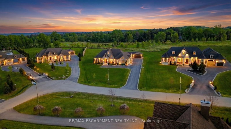 55 Tews Lane, Hamilton, L9H 7N4 | Image 3