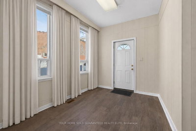 48 Carlisle Street — more photos