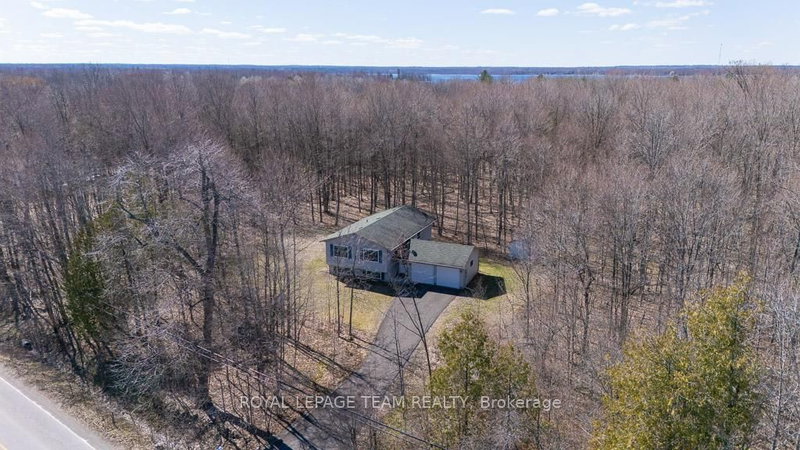 480 Lake Park Rd, Carleton Place, K7C 3P2 | Image 2