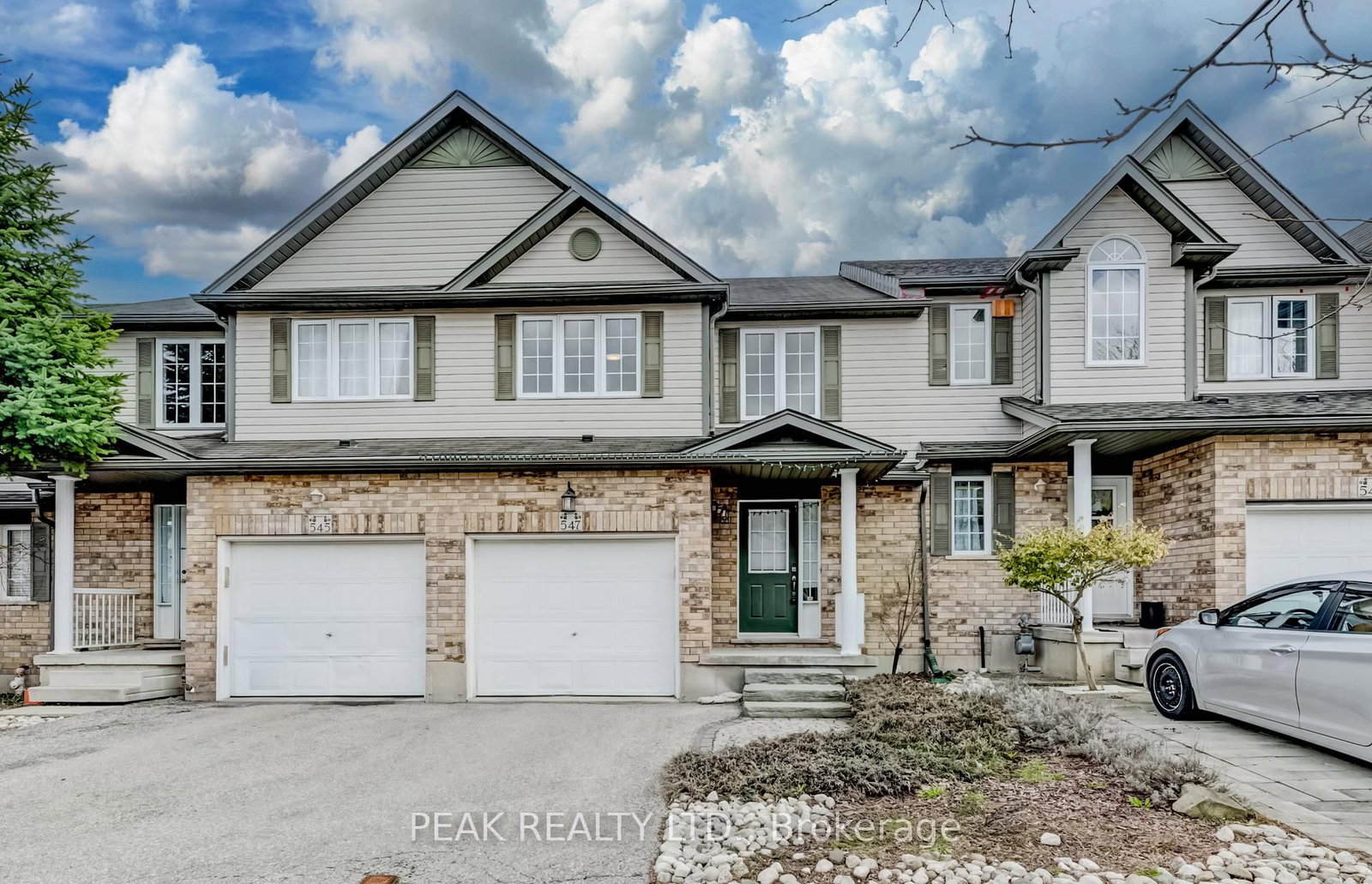 547 WILD IRIS Avenue - Photo 2