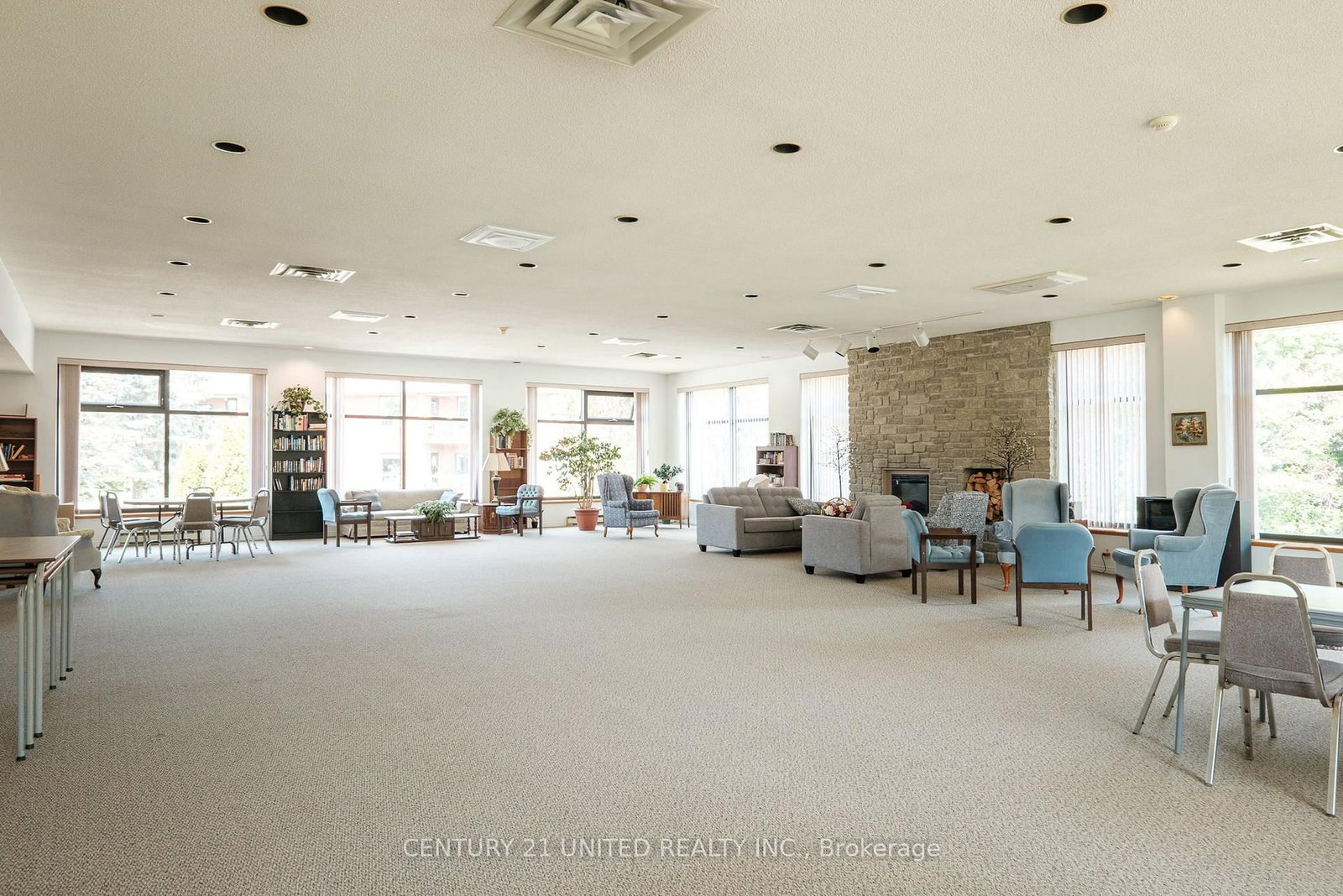 921 Armour Road, Unit 218 - Photo 25