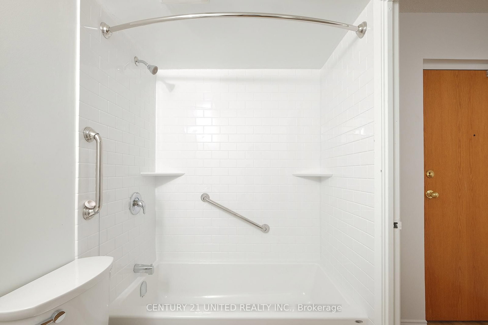 921 Armour Road, Unit 218 - Photo 6