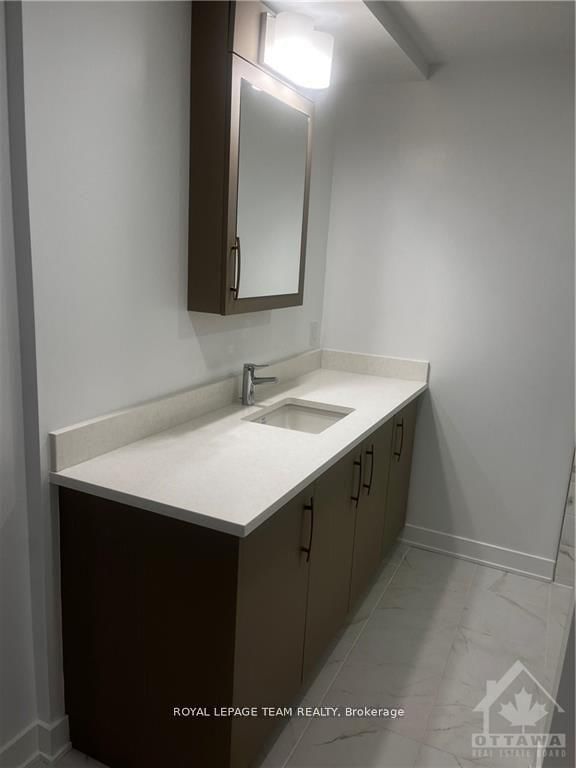 340 Queen Street, Unit 1803 - Photo 17