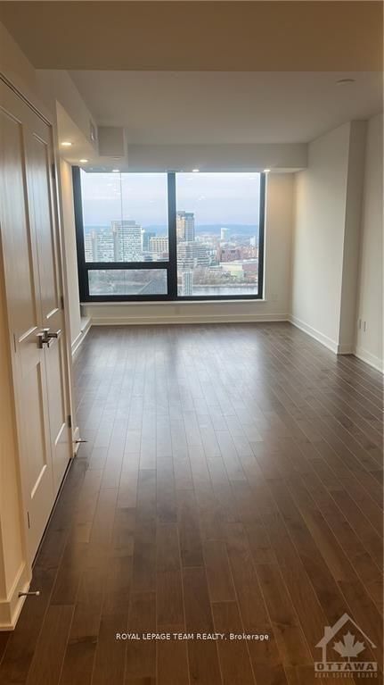 340 Queen Street, Unit 1803 - Photo 20