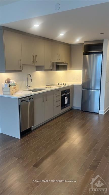 340 Queen Street, Unit 1803 - Photo 8