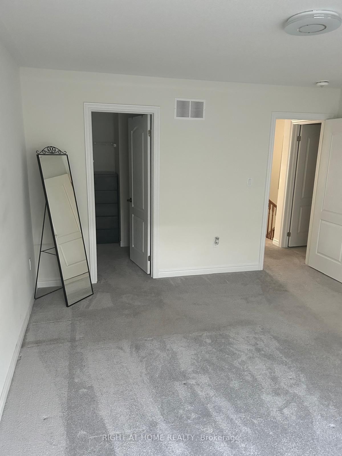 166 DEERPATH Drive, Unit 13 - Photo 7