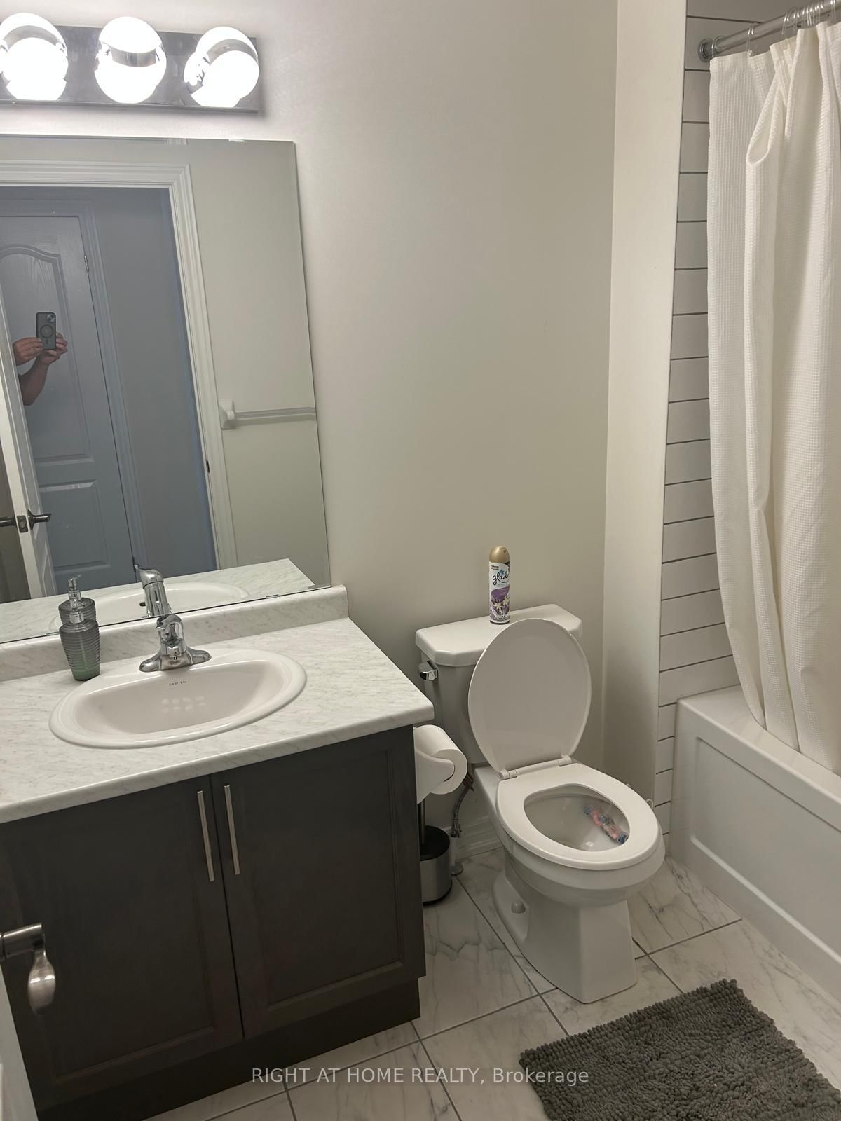 166 DEERPATH Drive, Unit 13 - Photo 9