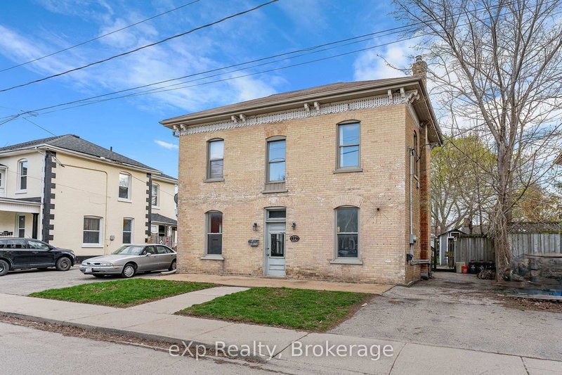 12 Fleet St, Brantford, N3T 3S7 | Image 2