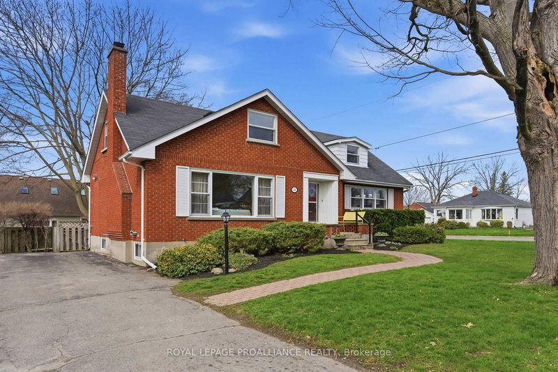 395 Henry St, Cobourg, K9A 3Z1 | Image 3
