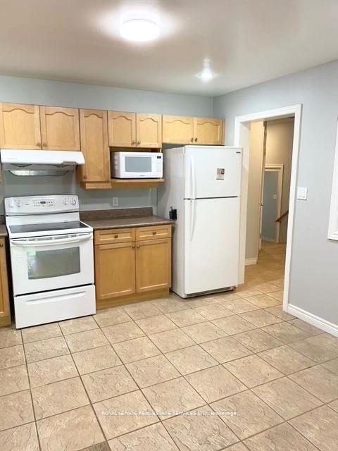 1101 Harrogate Drive - Photo 3