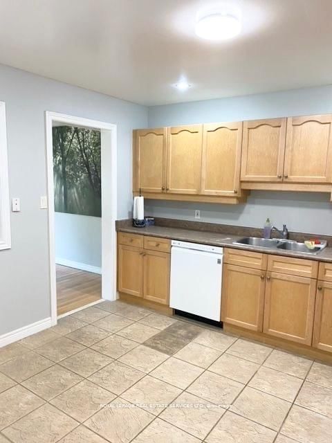 1101 Harrogate Drive - Photo 4