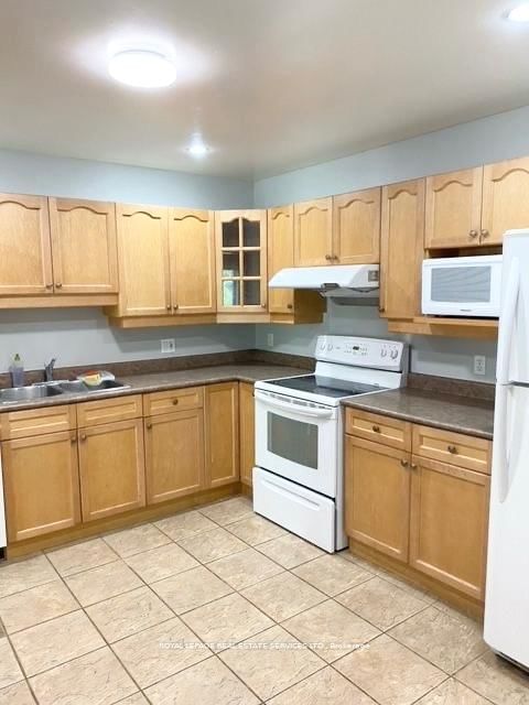 1101 Harrogate Drive - Photo 5