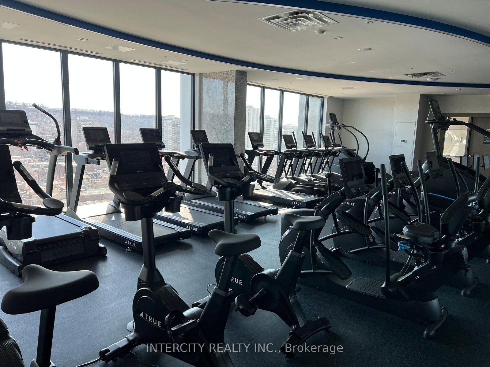 75 James Street S, Unit 312 - Photo 17