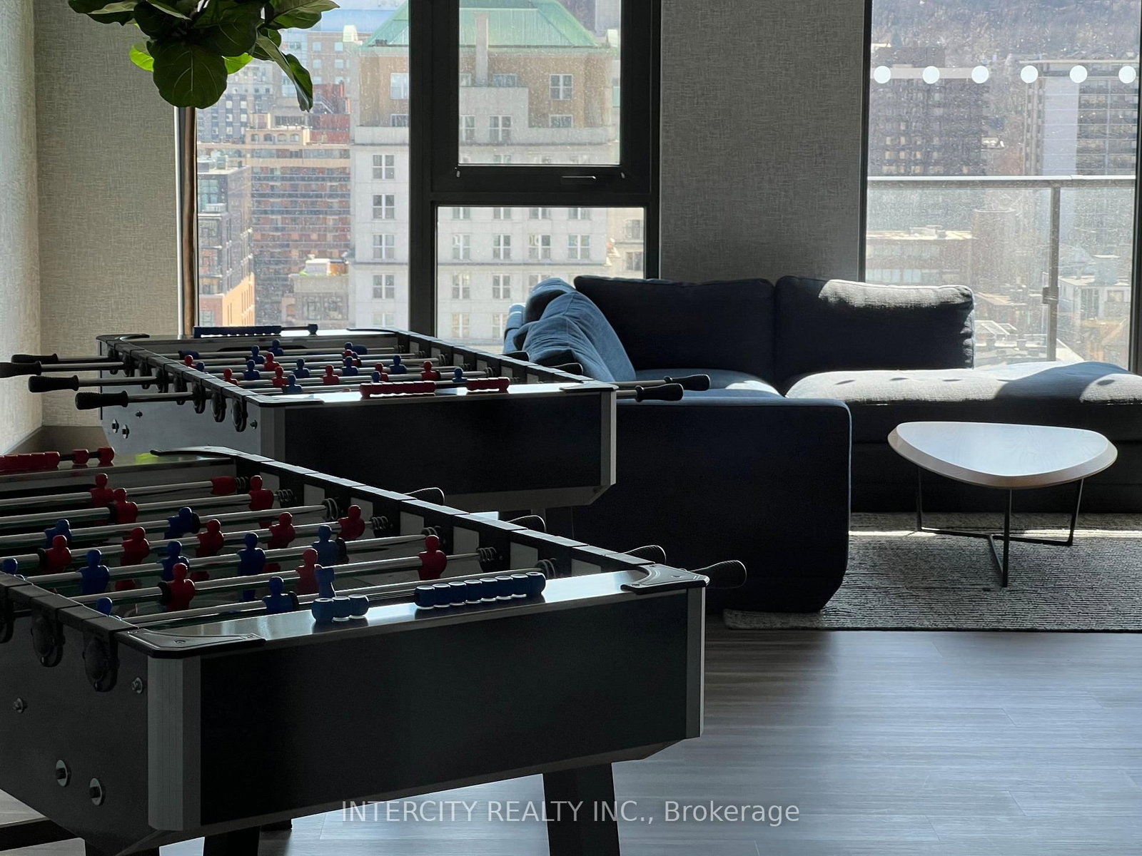 75 James Street S, Unit 312 - Photo 3