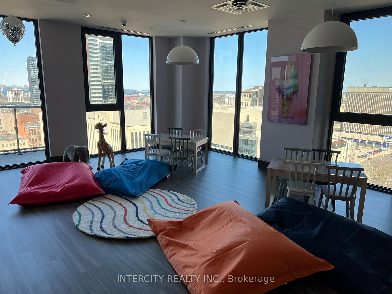 75 James Street S, Unit 312 - Photo 34