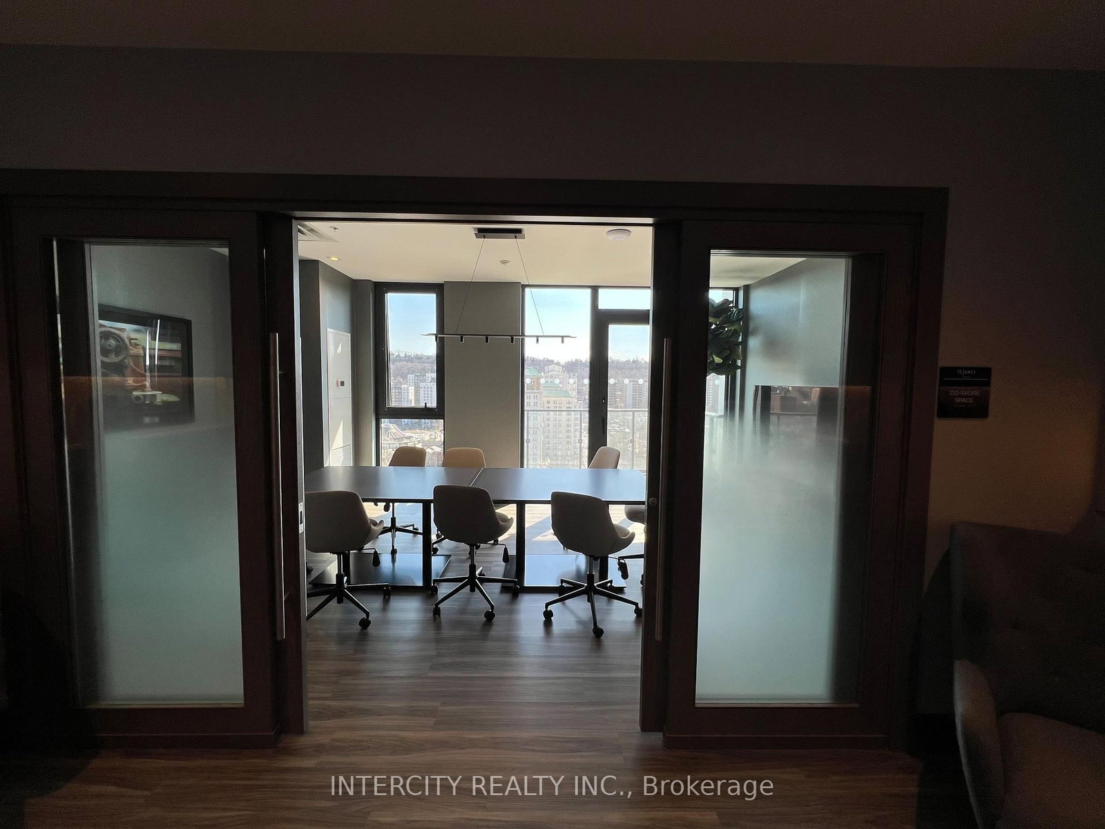 75 James Street S, Unit 312 - Photo 35