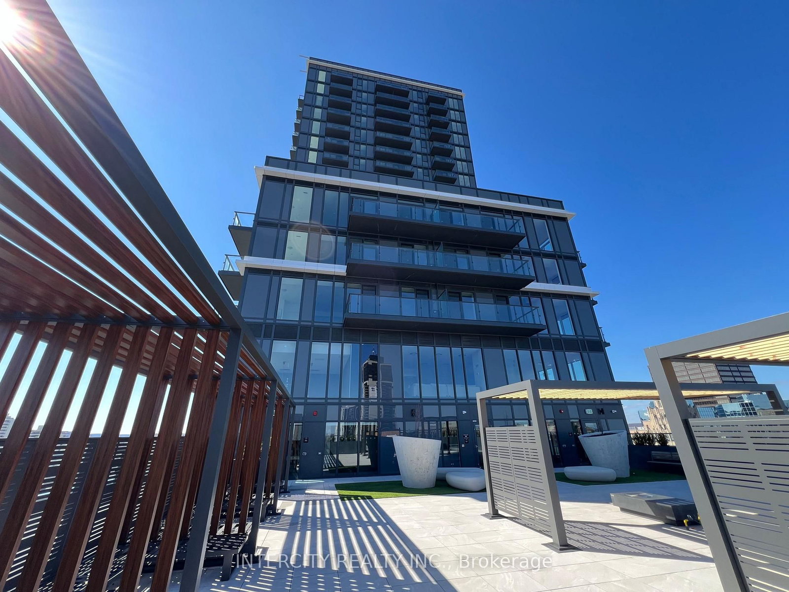 75 James Street S, Unit 312 - Photo 9