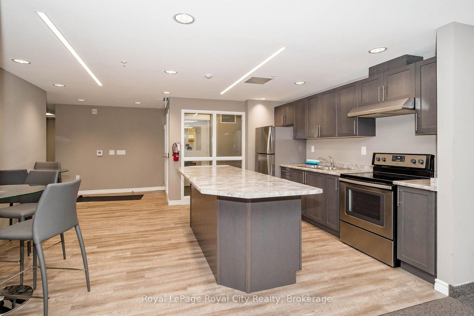 7 Kay Crescent, Unit 308 - Photo 34