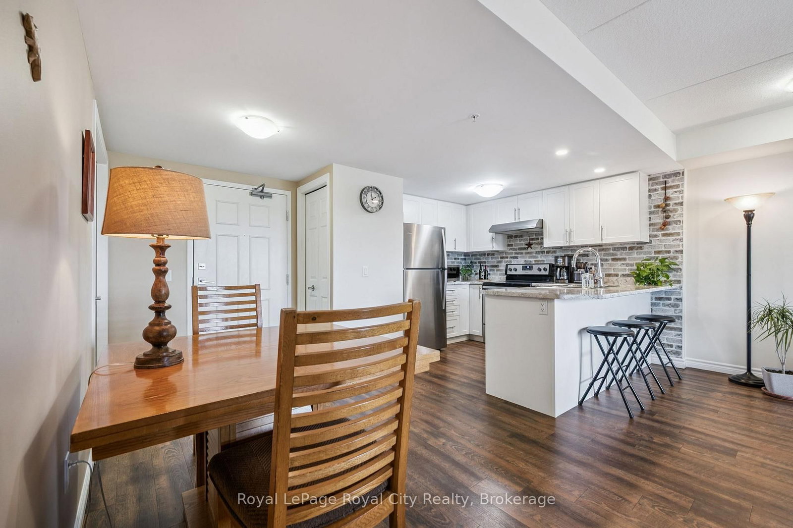7 Kay Crescent, Unit 308 - Photo 6