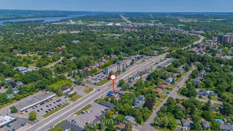 1690 Montreal Rd, Ottawa, K1J 6N5 | Image 3