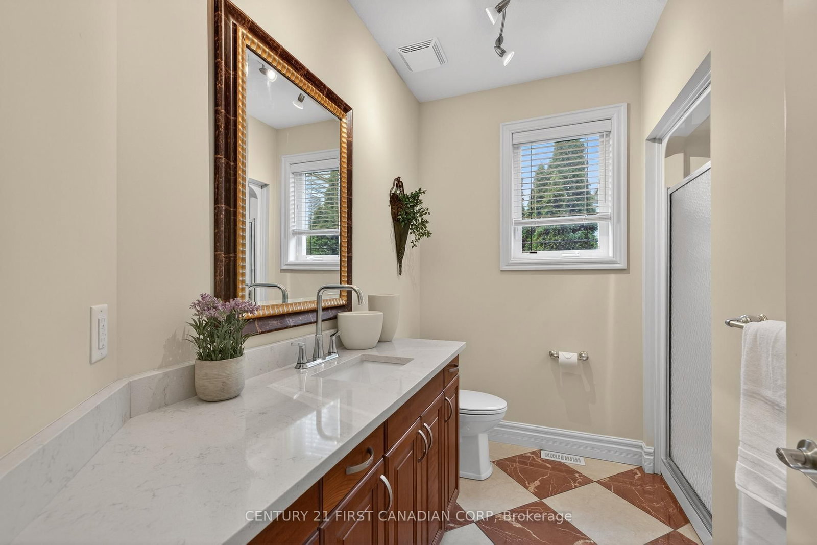 7222 Clayton Walk, Unit 2 - Photo 22