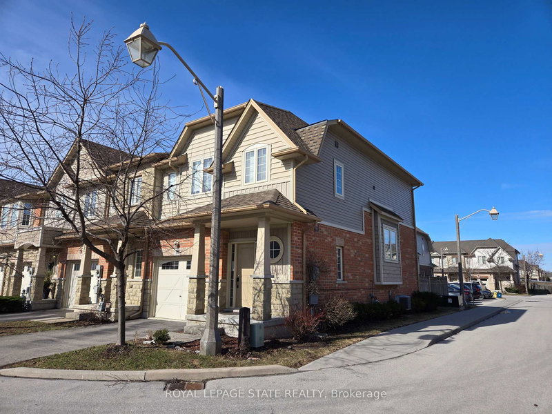 54 - 8 Lakelawn Rd, Grimsby, L3M 0G1 | Image 2
