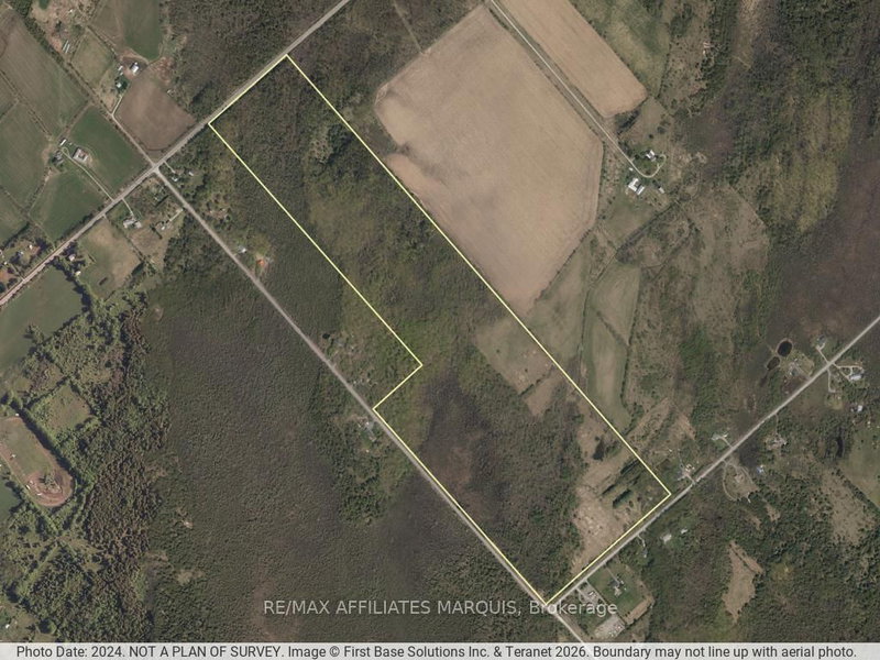home for sale on 2556 6th Line Beckwith Line