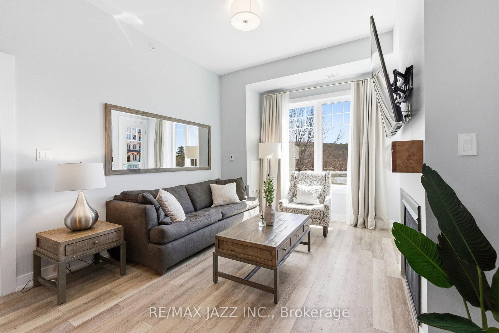 25 Pen Lake Point Road, Unit 119 - Photo 10