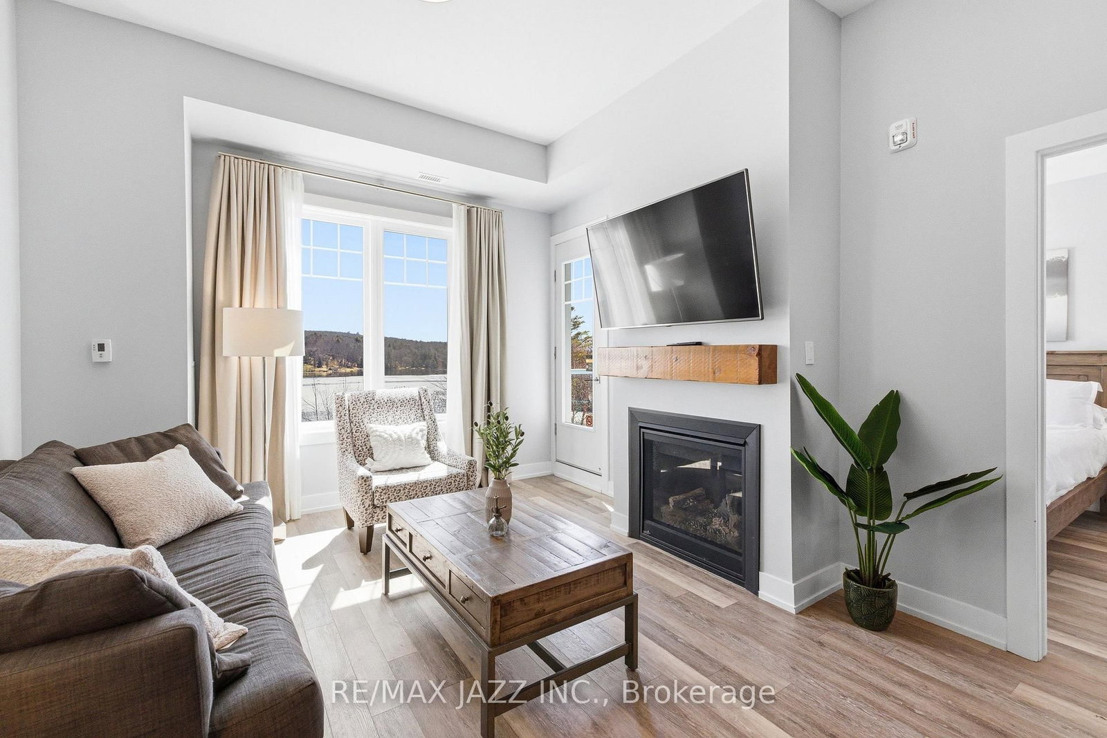 25 Pen Lake Point Road, Unit 119 - Photo 9