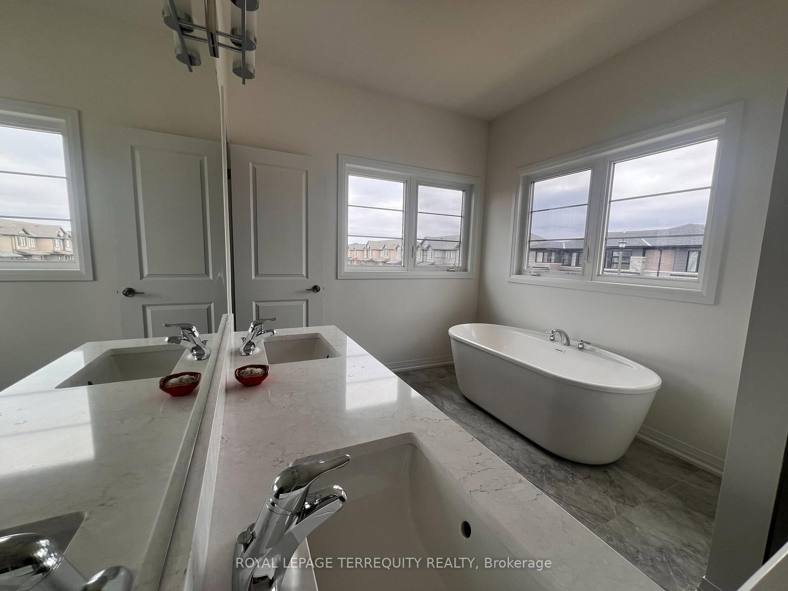 119 Acacia Road - Photo 35