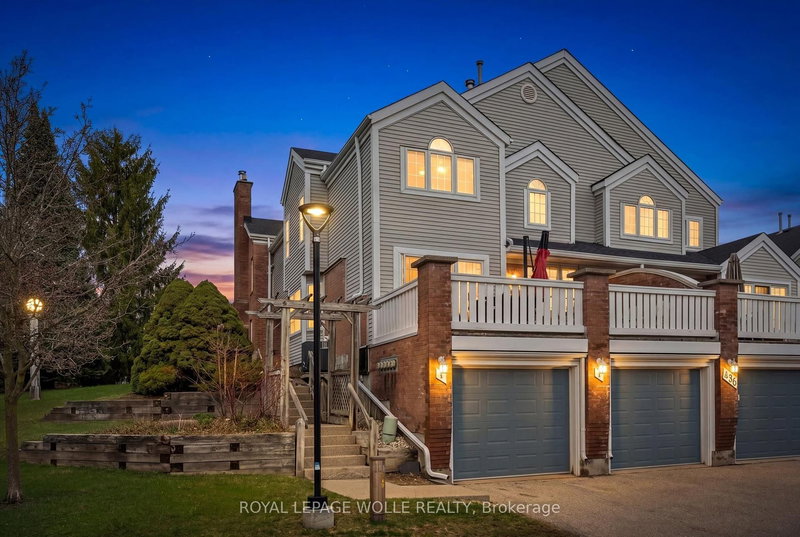 496 Beechwood Dr #1, Waterloo, Ontario