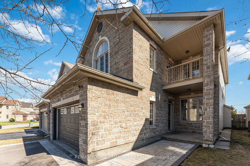 266 Trail Side Circ, Ottawa, K4A 5B1 | Image 2