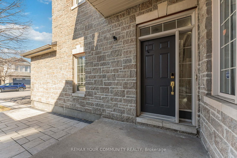 266 Trail Side Circ, Ottawa, K4A 5B1 | Image 3