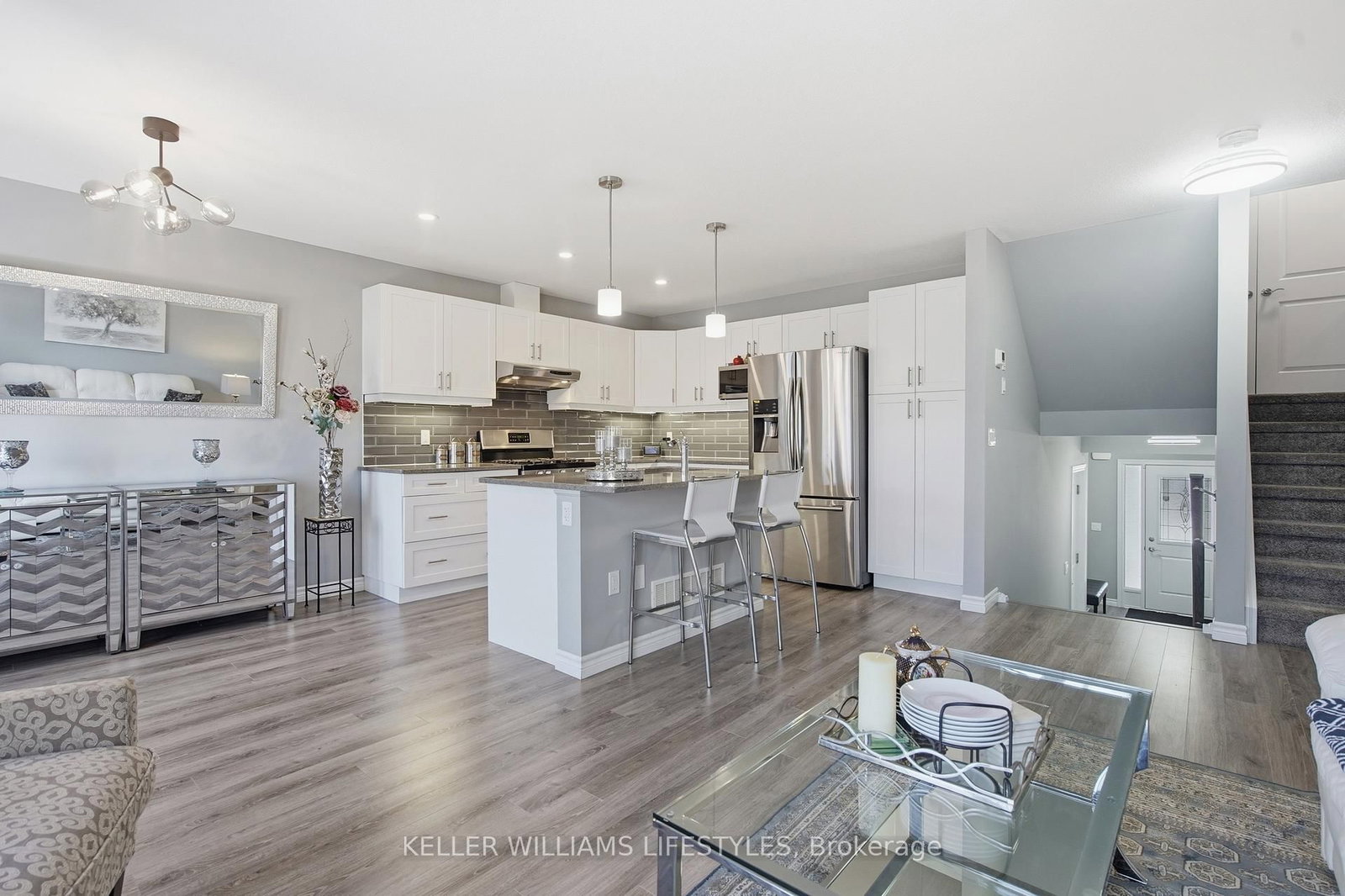 3400 Castle Rock Place, Unit 16 - Photo 12